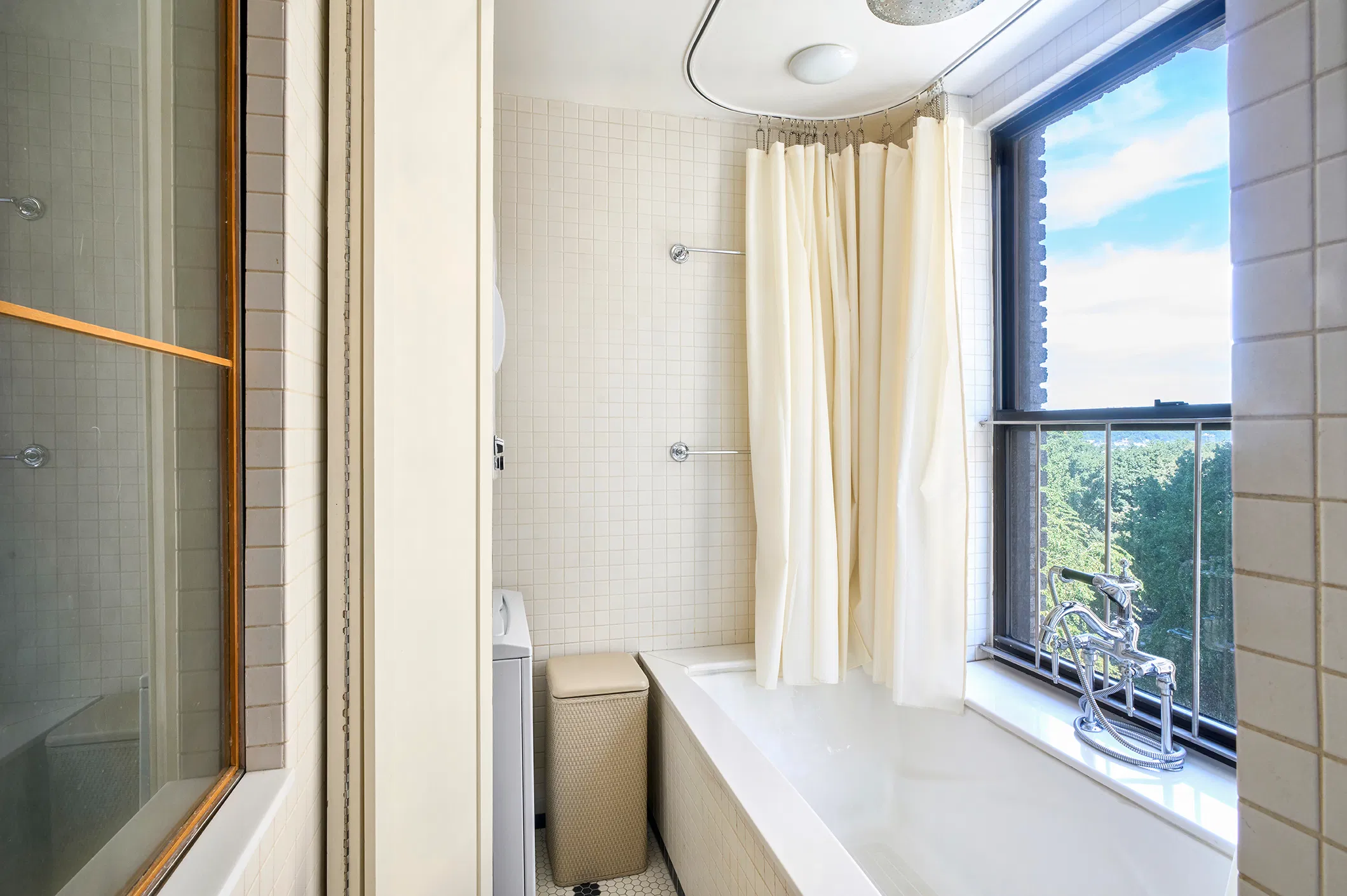 299 Riverside Drive #6B in Upper West Side, Manhattan | StreetEasy