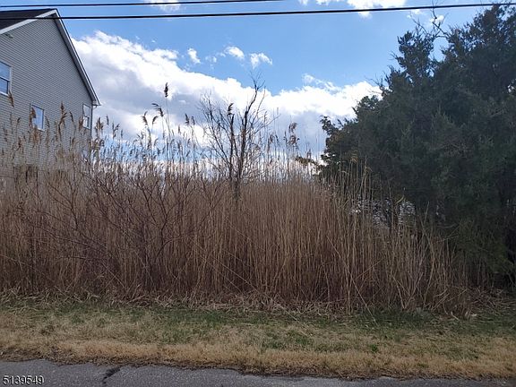 2nd image of 00 Main St