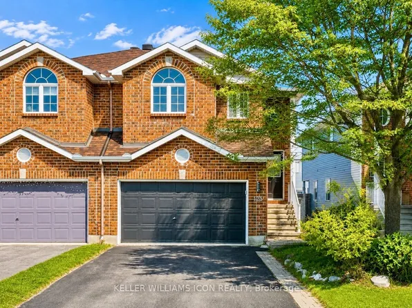 125 Castle Glen Cres, Ottawa, ON K2L 4G9