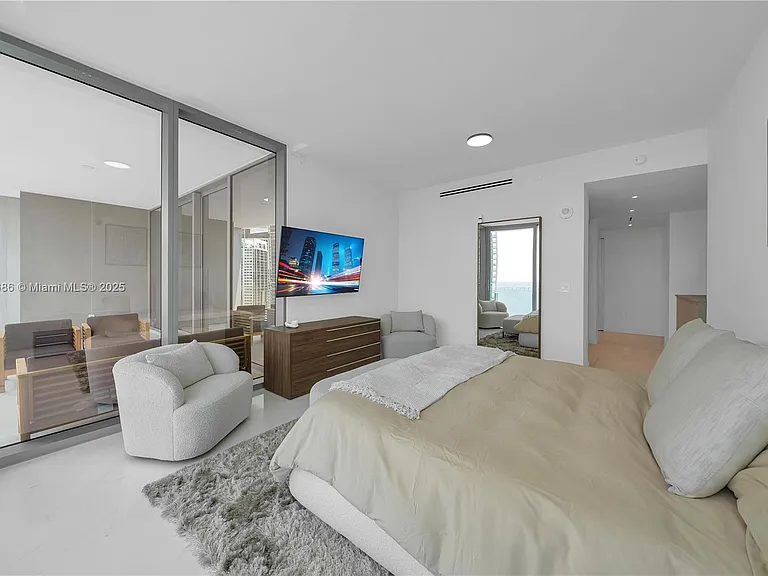 300 Biscayne Boulevard Way #2804 — Photo 34