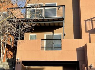 51 Canyon Vw, Los Alamos, NM 87544