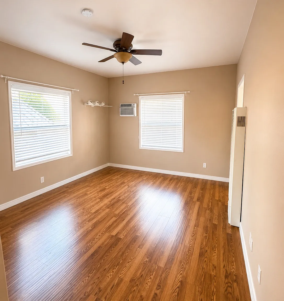 Studio, $1,550 — Photo 1