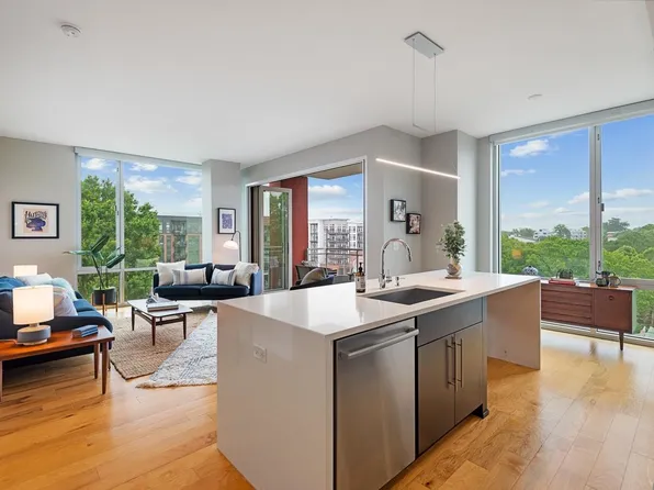 400 Hunt St Unit 403, Durham, NC 27701