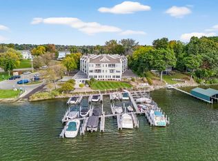 2670 Commerce Blvd APT 202, Mound, MN 55364