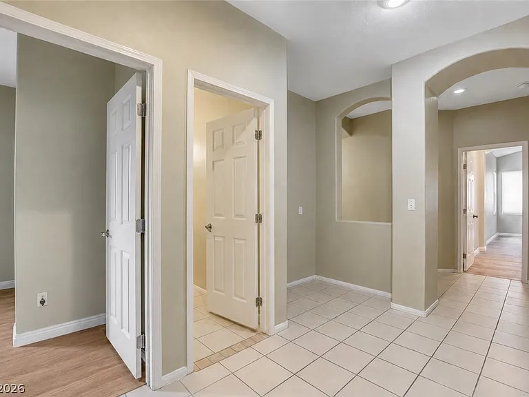 2294 Tedesca Dr — Photo 20