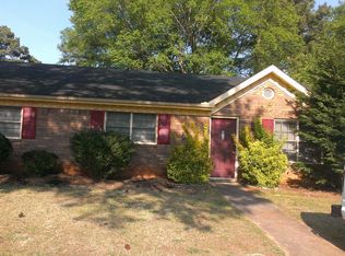 383 Dixie Ct, Lawrenceville, GA 30046