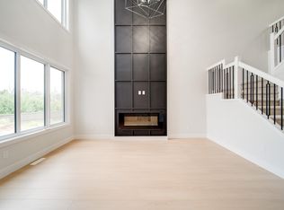 8824 183rd Ave NW, Edmonton, AB T5Z 0S8