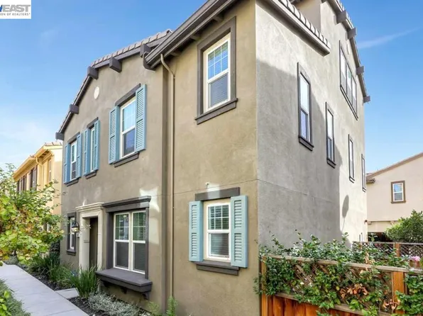 3025 Vittoria Loop, Dublin, CA 94568