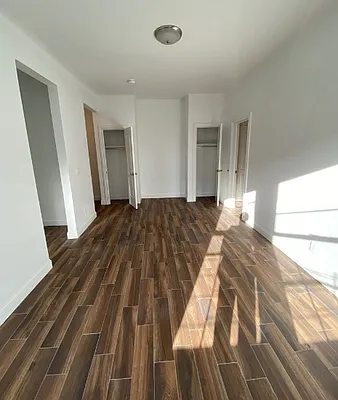 Rented by Marquis Real Estate Services | media 11