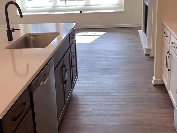 kitchen/ living room