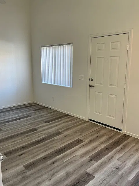 2 bed, 2.5 bath, 1020 sqft, $1,819 — Photo 4