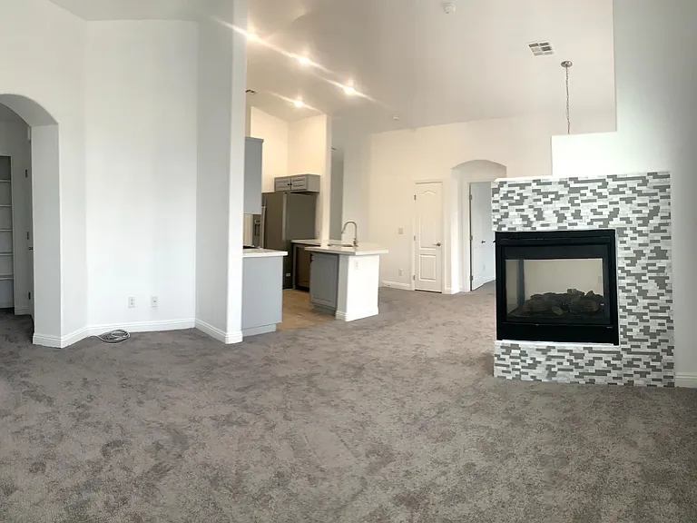 8710 Horizon Wind Ave — Photo 10