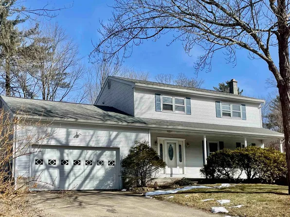 16 Alderbrook Road, Essex, VT 05452