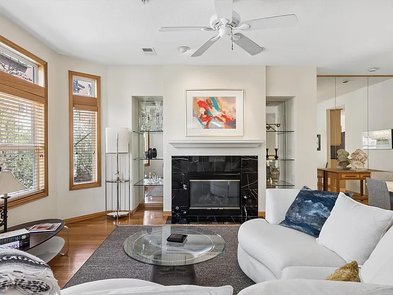 31 Jackson St #H — Photo 3