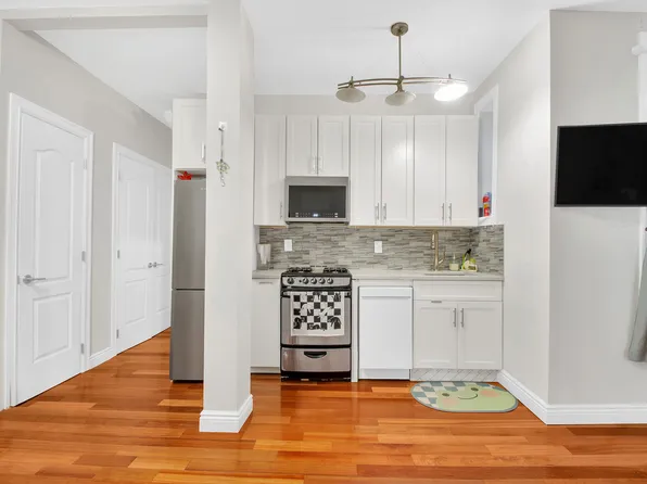 255 79th Street image 2 of 6