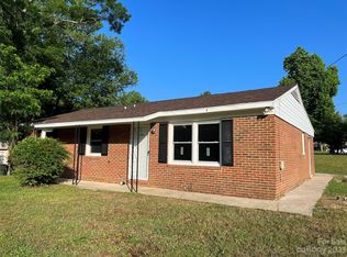 4902 April Dr, Gastonia, NC 28056
