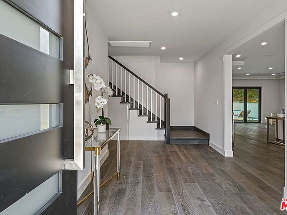 3rd image of 11539 Duque Dr