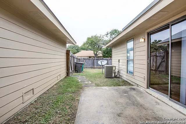 4717 Oakfield Way — Photo 24