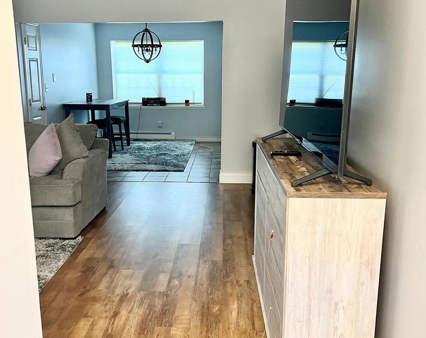 2 bed, 1025 sqft, $3,050 — Photo 4