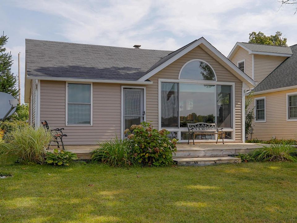 2206 Ames Dr-102