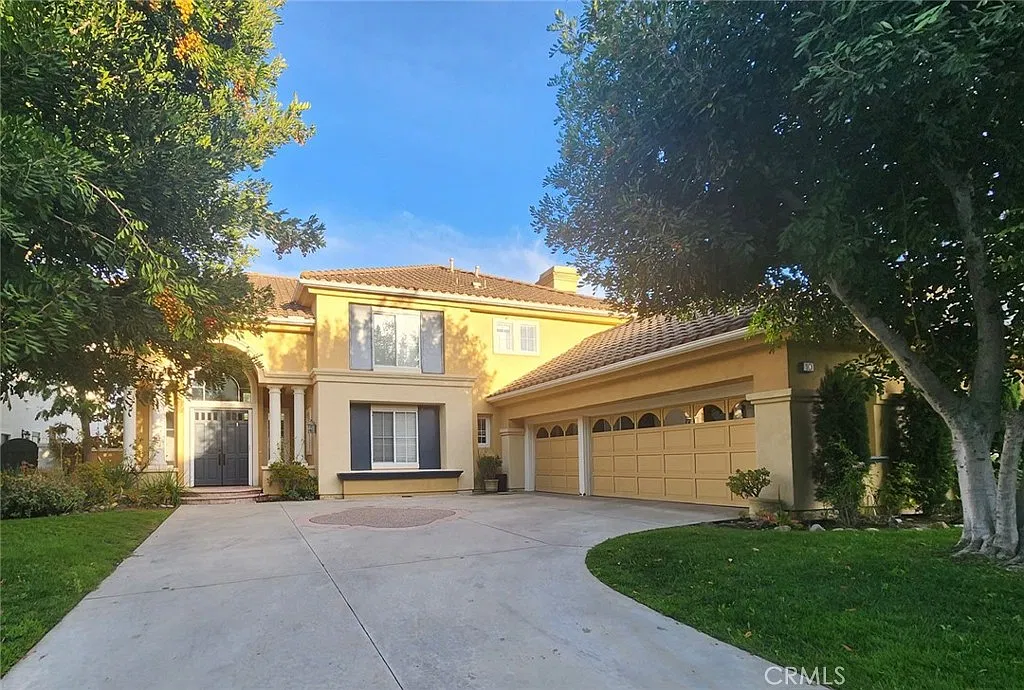 4 bed, 4.5 bath, 3458 sqft, $8,500 — Photo 2