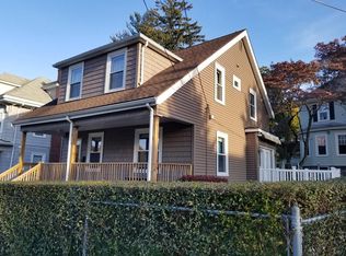 84 Woodlawn St, Lynn, MA 01904