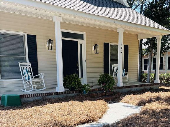 2nd image of 102 Oceangreens Lane