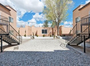 17979 Quantico Rd, Apple Valley, CA 92307