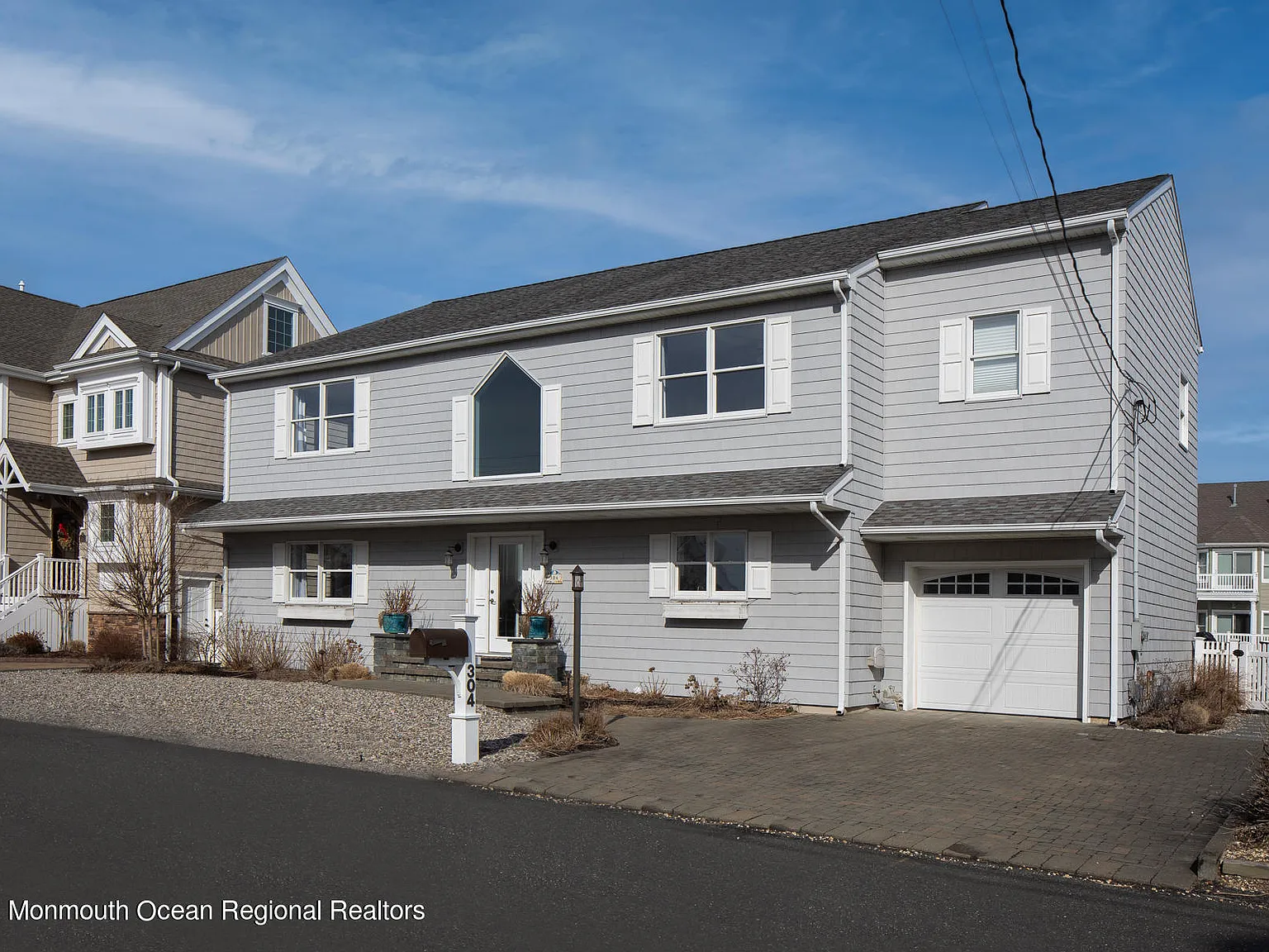 5 bed, 4.5 bath, $4,000 — Photo 2