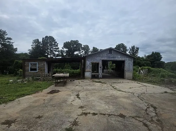 170 S Kelley St, Tallapoosa, GA 30176