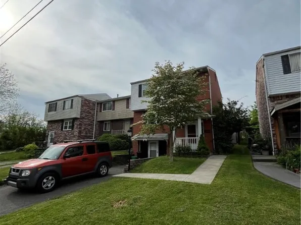225 Jefferson Ave, Masontown, PA 15461