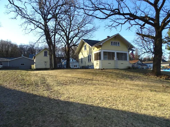 604 5th Ave E, Durand, WI 54736