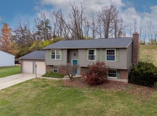 5804 Cedaridge Dr, Cincinnati, OH 45247