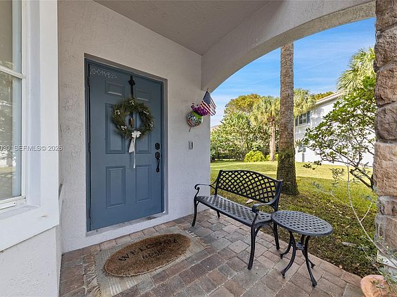 3rd image of 2560 SW 83rd Ave #107
