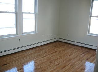 5 Munroe St #1, Somerville, MA 02143