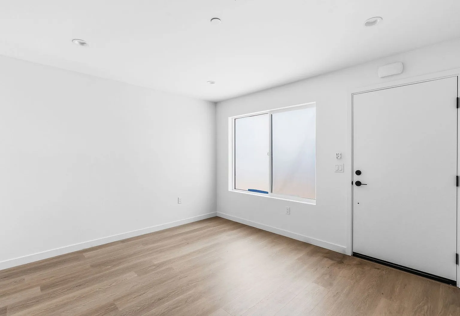 6638-6644 Valjean Court — Photo 4