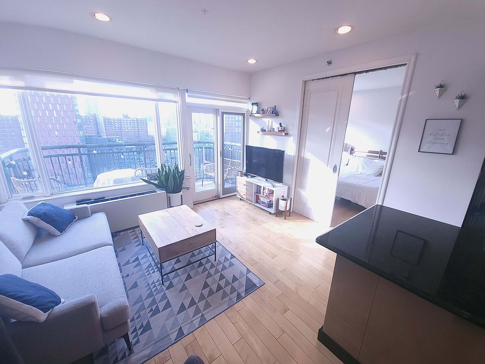 1st image of 189 Bridge St APT 12C
