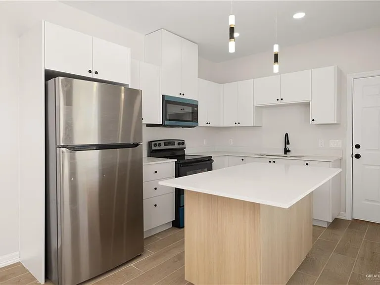 1208 N Aryana Ave — Photo 7