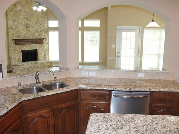 2nd image of 1301 Tidwell Ln