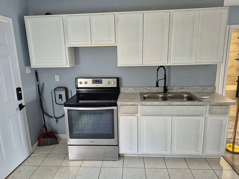 3408 E Dr Martin Luther King Jr Blvd #4 — Photo 26