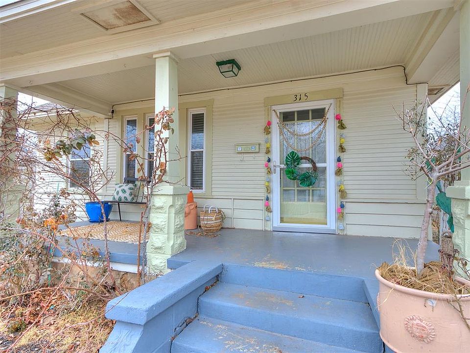 1st image of 315 E Daws St