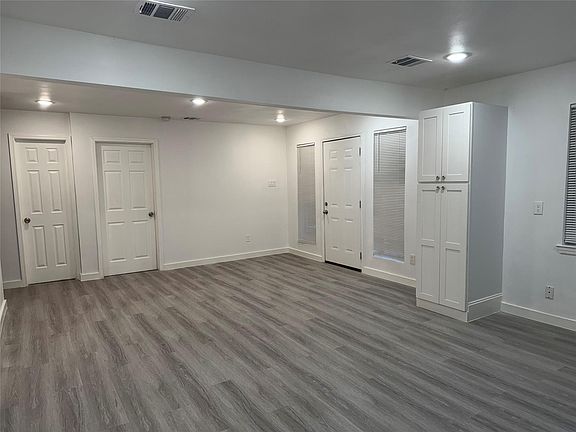 5th image of 408 Commanche Rd