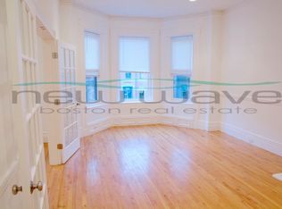 254 Newbury St #2, Boston, MA 02116