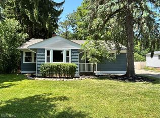 992 Lander Rd, Highland Heights, OH 44143