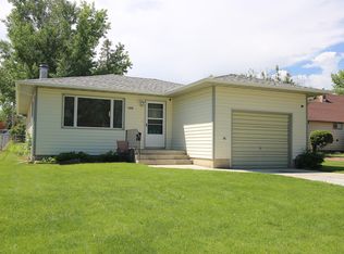 1448 Victoria St, Sheridan, WY 82801
