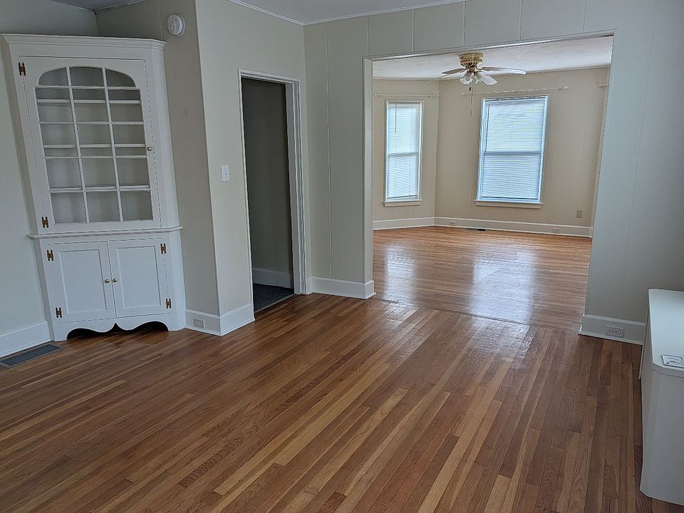 1st image of 637 Pine St