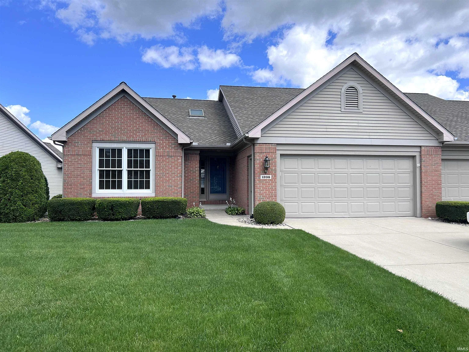 1208 Westbrooke Ct photo 1