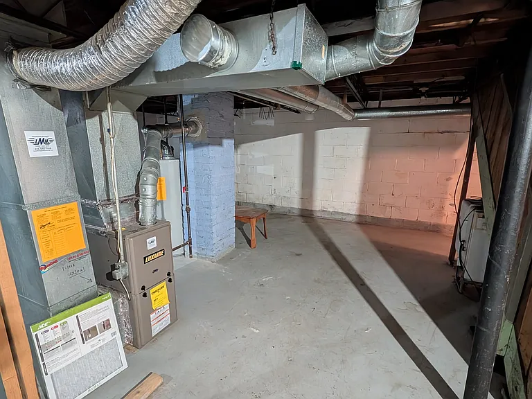 847 Veto St NW — Photo 28