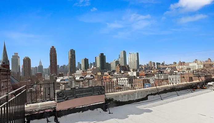 Rented by Compass | media 10