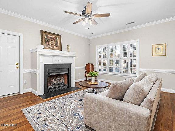 5th image of 155 Irene Court